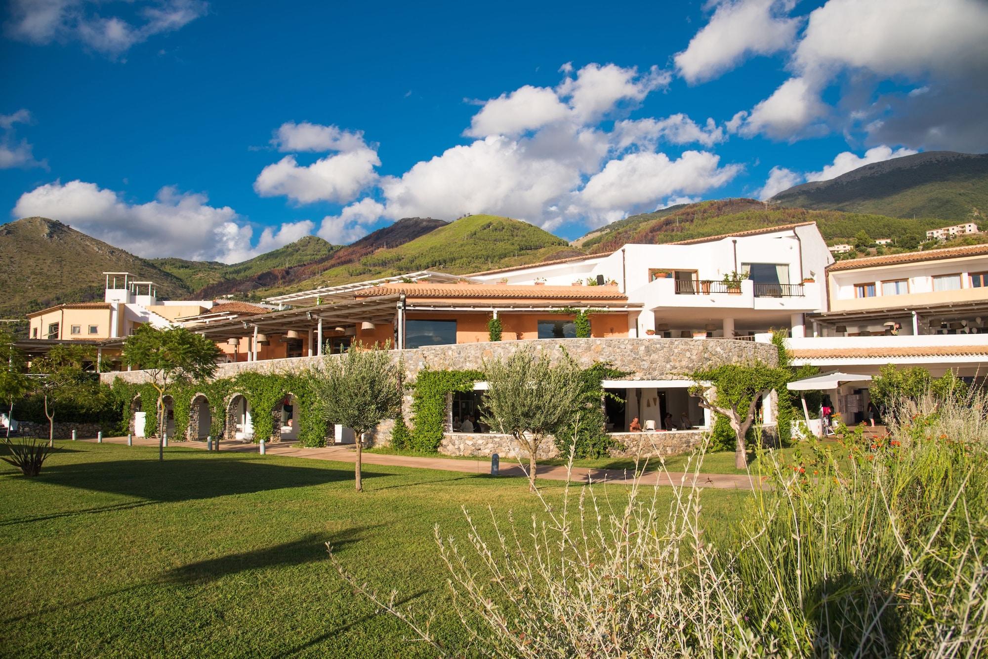 Borgo Di Fiuzzi&Spa度假酒店Praia a Mare